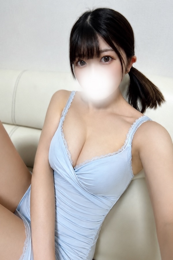 有栖 ひよりの写真
