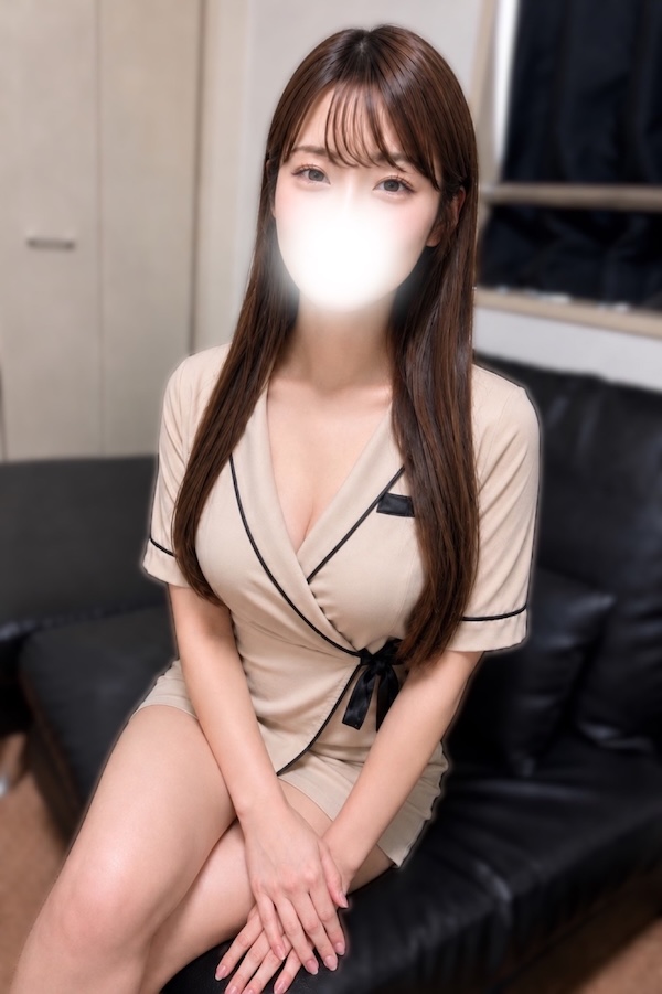 宮沢 えまの写真